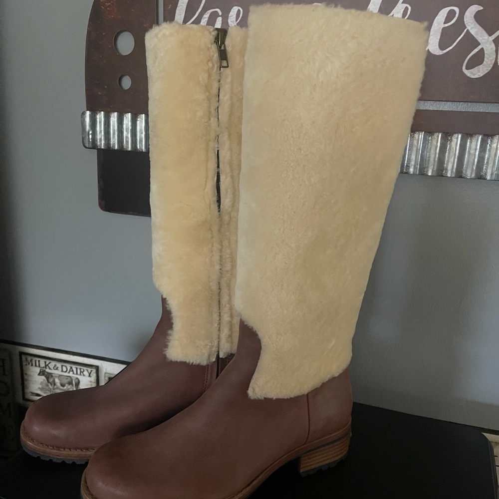 Ugg boots.
